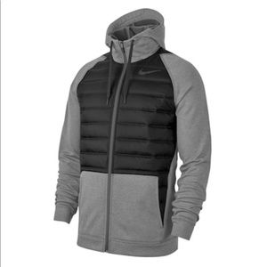 Men’s Nike Therma Hoodie NWT retail $120